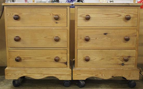 Pr pine 3-drawer bedside chests